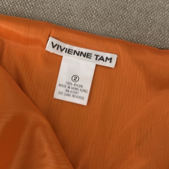 Vivienne Tam Set - Picture 5 of 6